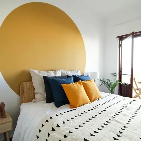 Caparica Luz Beach & Surf - Free Wifi Free Parking דירה קוסטה דה קפאריקה